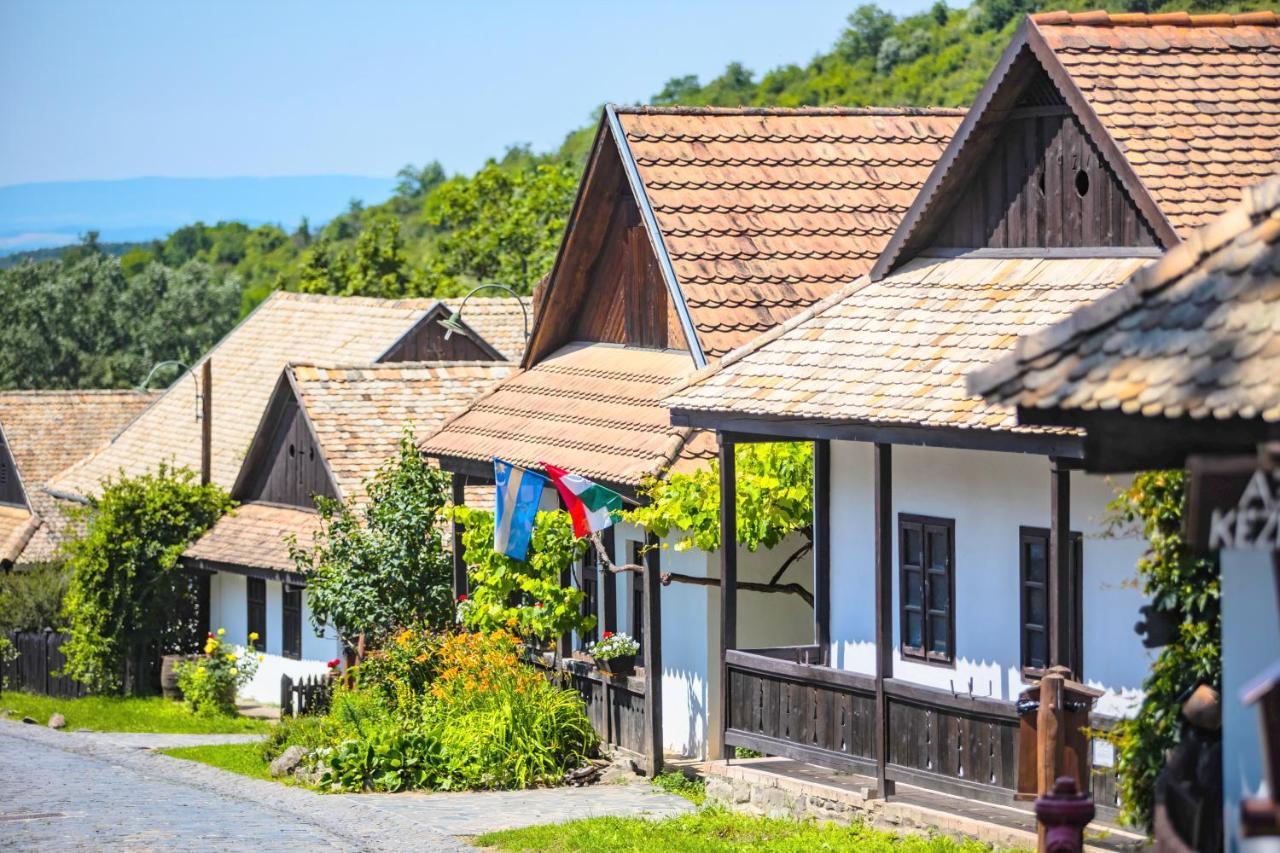 Lankas Vendeghaz - Holloko Villa Exterior foto