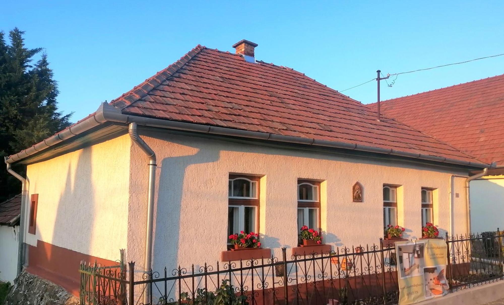 Lankas Vendeghaz - Holloko Villa Exterior foto